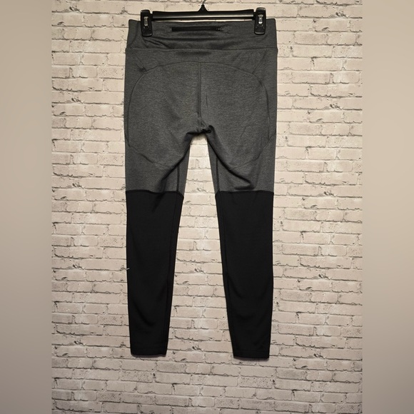 Nike Dri Fit Leggings Size Medium (M) - Picture 2 of 6